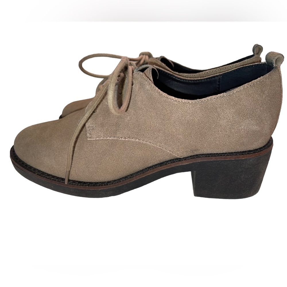 Sole Society - Taupe cow Suede Loafers - size 6.5M - GUC